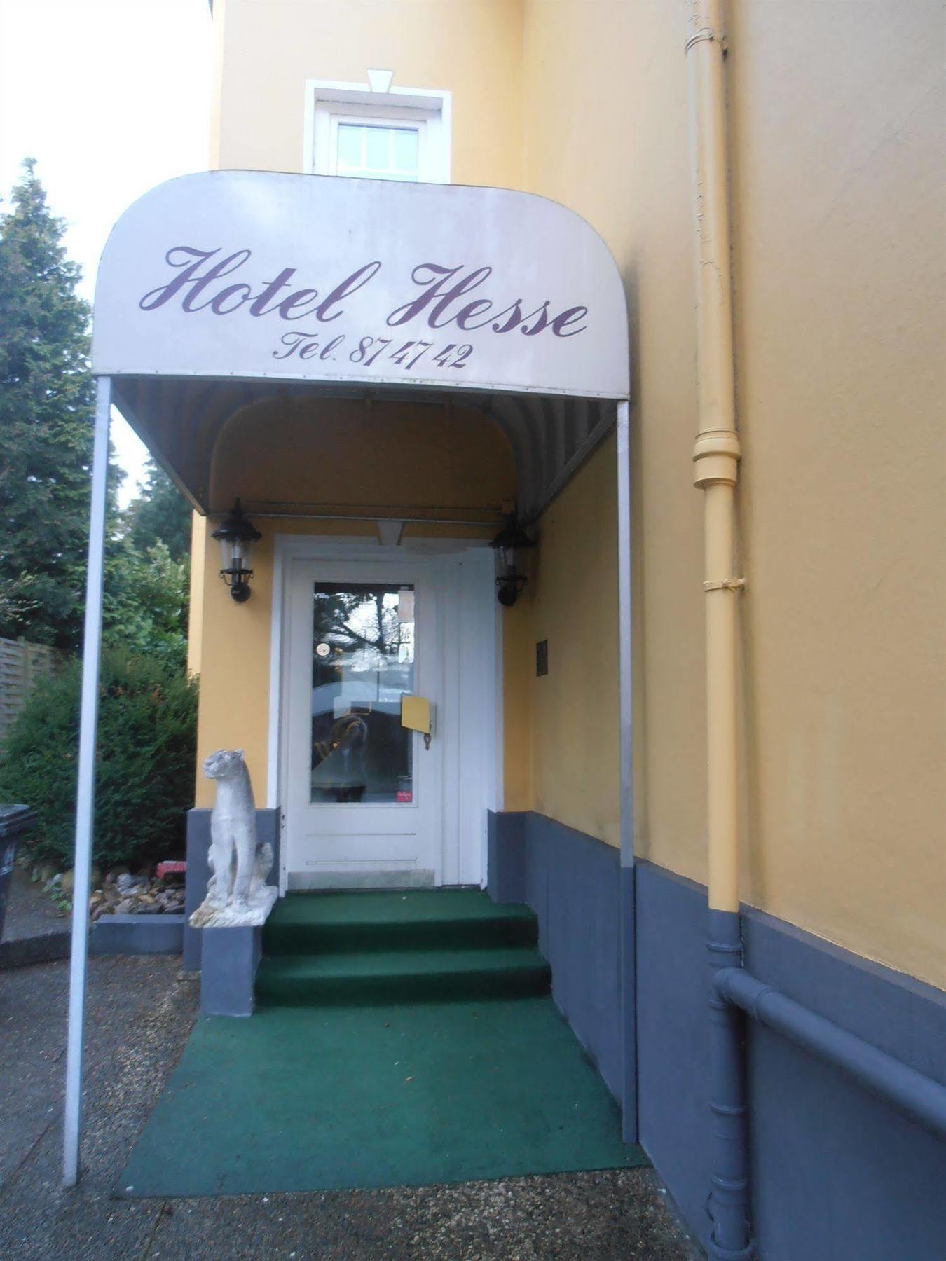 Hotel Hesse Schenefeld  エクステリア 写真